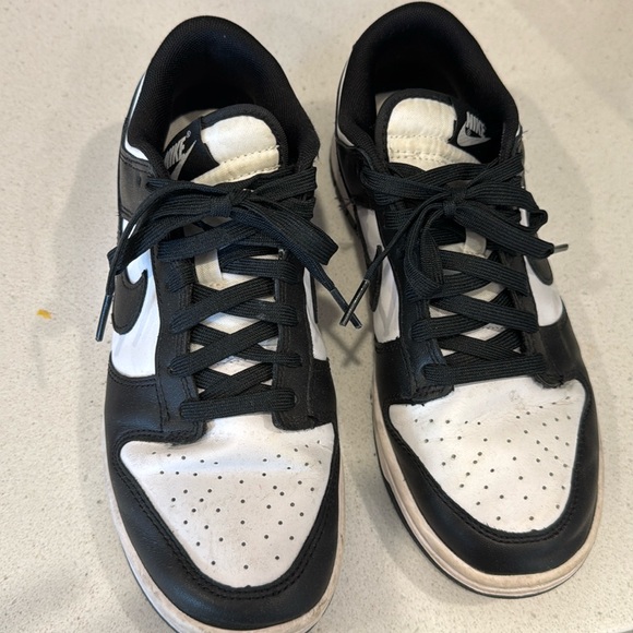Nike Shoes - Nike dunks